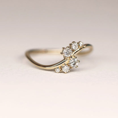 Diamond Ring / Diamond Cluster Ring / Gradual Natural Brilliant Cut Diamonds Cluster Ring / Minimalist Ring / Unique Ring / Wedding Ring